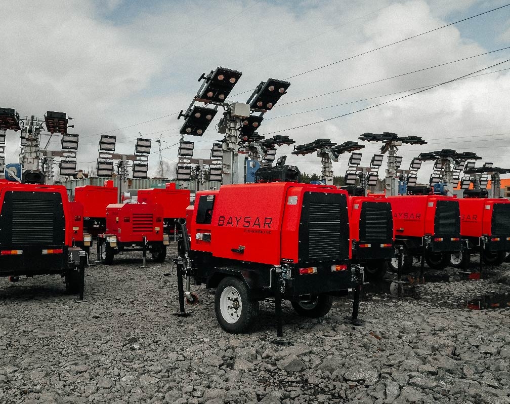 Осветительная мачта BAYSAR DM-16 со встроенным генератором 8 кВт